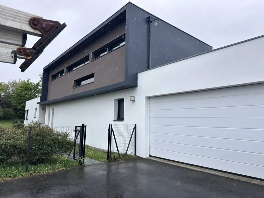 Maison moderne façade anthracite